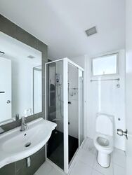 Woodleigh Close (D13), Condominium #558733361
